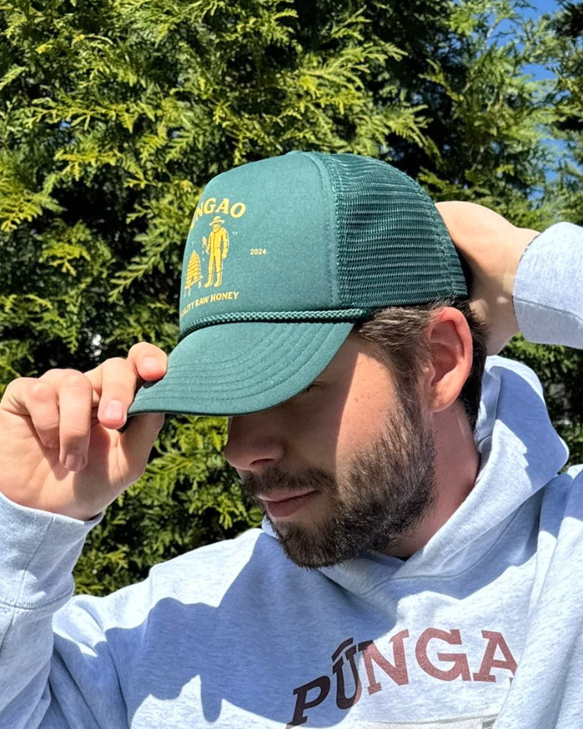 Quality Raw Honey Trucker